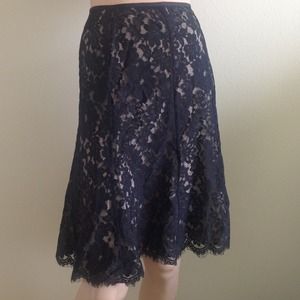 NWT Ann Taylor Lace Skirt Sz 4