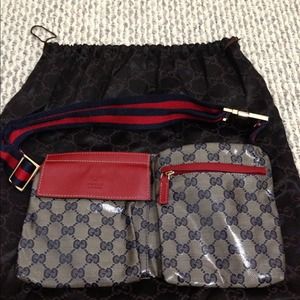 Gucci belt bag. Style # 28566G FTONG 4061