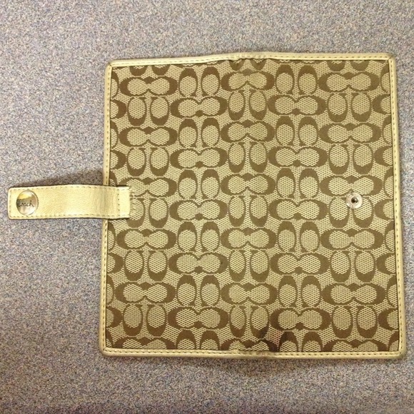 Authentic Coach Wallet - Picture 3 of 3