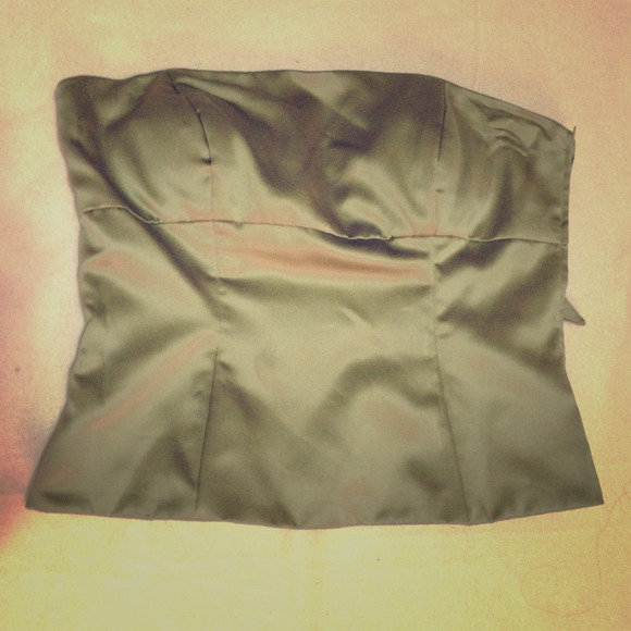 Nice top for women, new, size 8