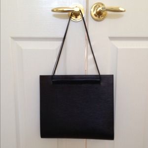 Black Epi Saint Tropez vintage shoulder bag