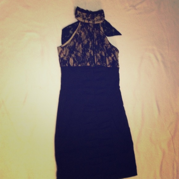 Nice black and brown dress, new, size 3