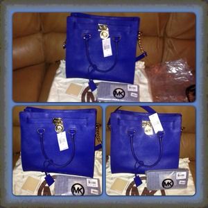 BRand New Michael Kors Hamilton Bag w/ Wallet!!
