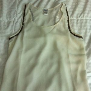 Charming Charlie rackerback style top