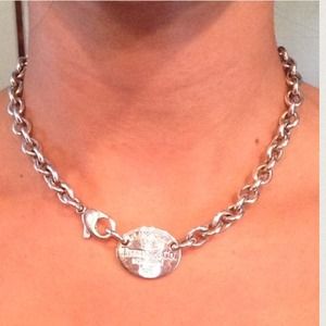 Return to Tiffany's necklace