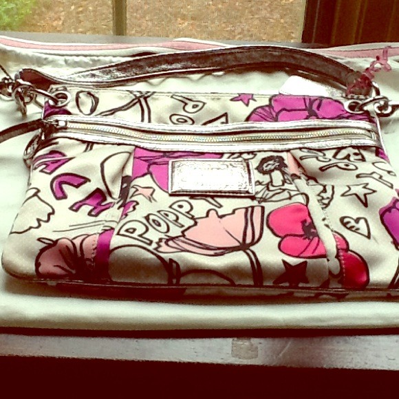 🚫🚫Last REDUCTION🚫🚫AUTHENTIC COACH POPPY BAG!!