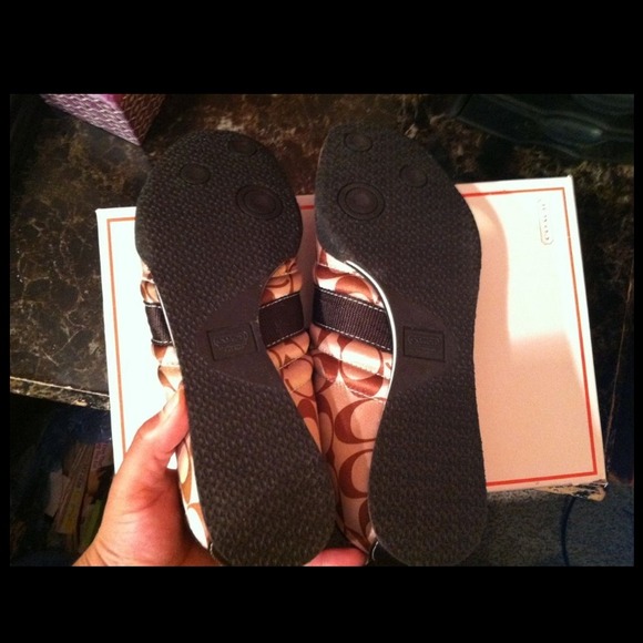 💖SOLD💖Coach Kirby Khaki/Brown Sneakers sz 8M NWT - Picture 3 of 3