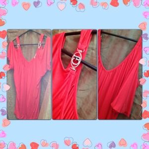 -SOLD TO YIRIEN26- GUESS TOP SIZE MEDIUM