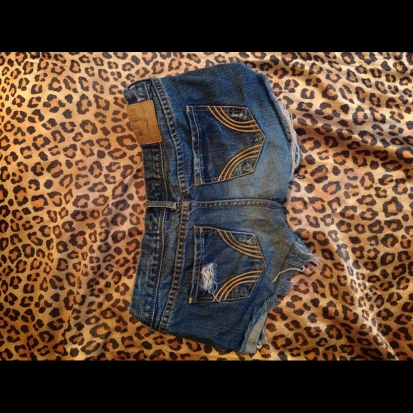 hollister shorts - Picture 2 of 2