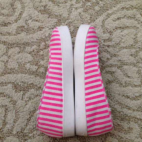 Rocket Dog Shoes Canvas Shoes Poshmark