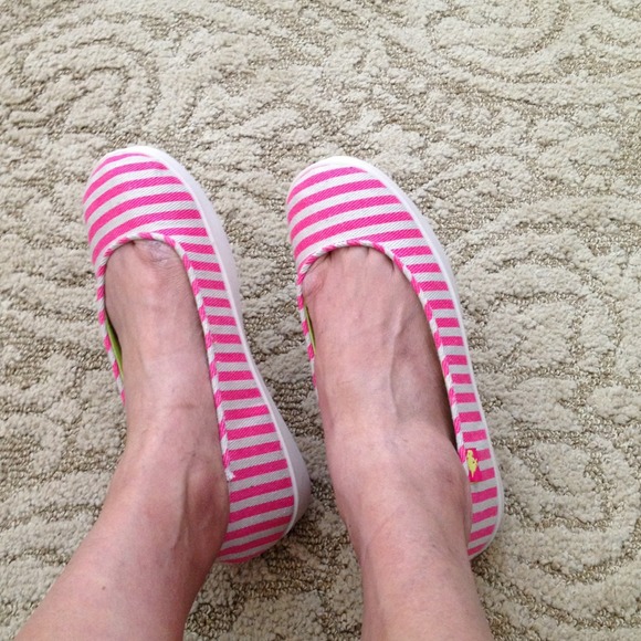 Rocket Dog Shoes Canvas Shoes Poshmark