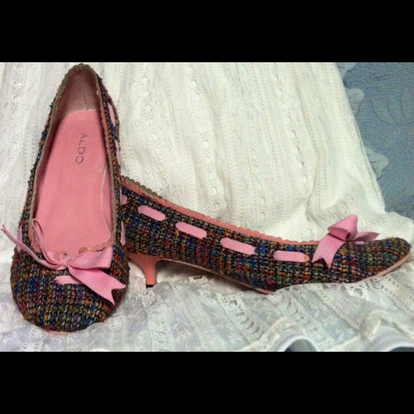Aldo. Pink plaid