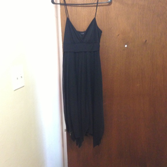 Hourglass Party Dress 👗