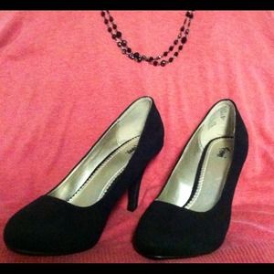 Black faux suede heels
