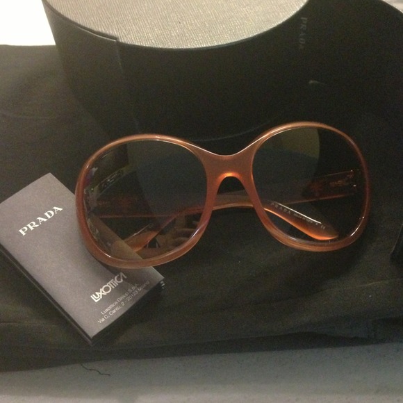 Authentic Prada sunglasses - Peach square