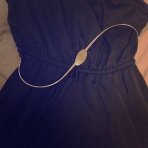 Metal adjustable belt.