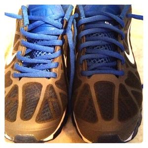 Worn once Nike Air Max 2011.  Excellent condition