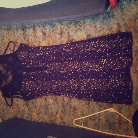 Dress - Picture 1 of 1