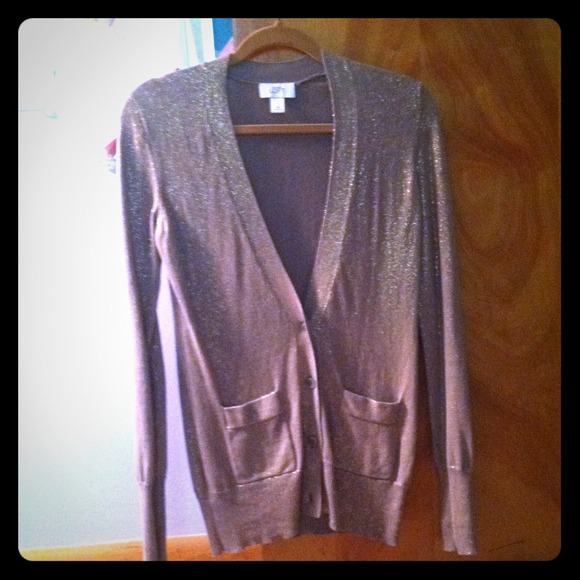 Grey sweater with gold shimmer