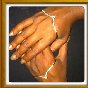 Sumthin New!!!! Hand rings!!!!