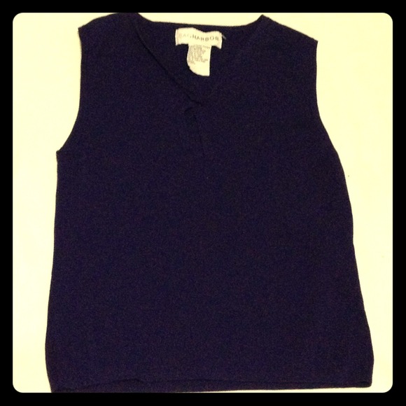 Nice purple sweater, size L