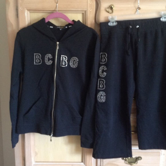 BCBG black zip up hoodie