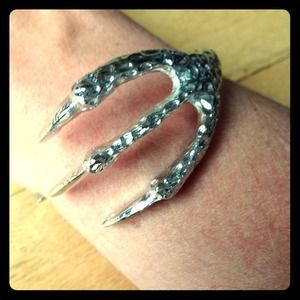 Talon cuff bracelet - silver