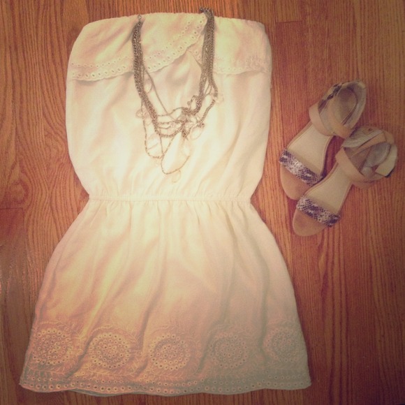 Romeo & Juliet Couture Dresses & Skirts - **FINAL MARKDOWN** Eyelet Dress