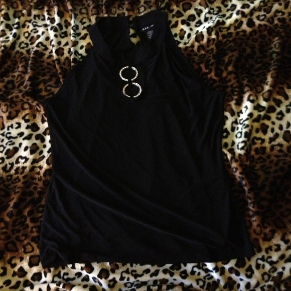 Black top, great for going out!