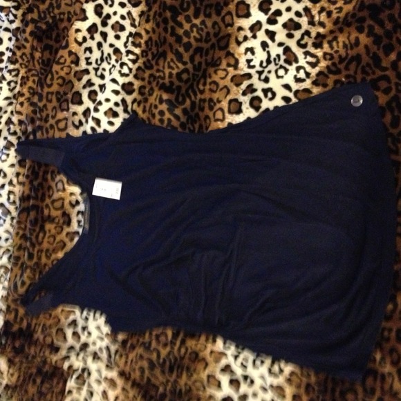 The limited side-cinched tank