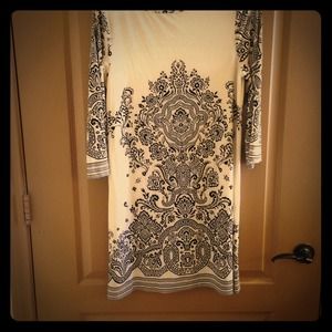Black and White Scroll Print Dress