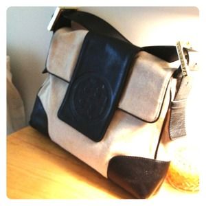 AUTH Tory Burch Black Leather & Canvas Bag