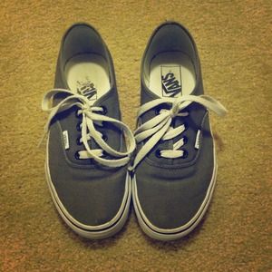 Trade vs hoody and grey vans