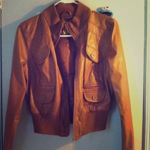 Nice light brown leather jacket.