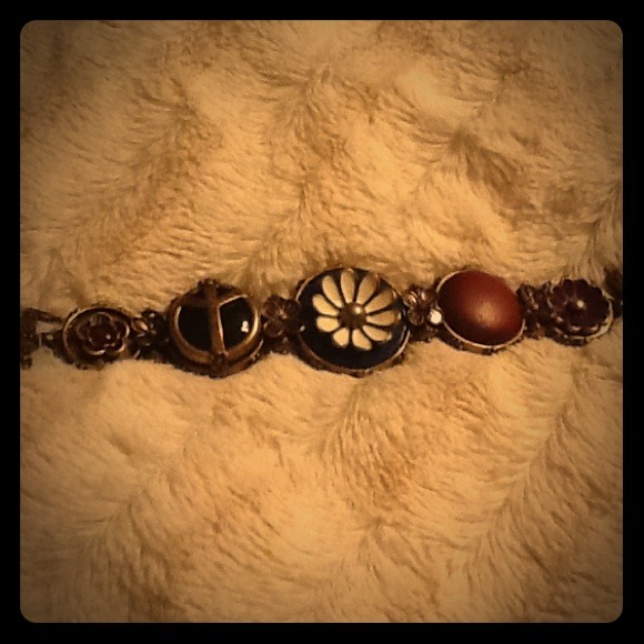 Lucky Brand Large Retro Bracelet