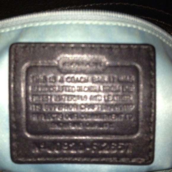 Authentic Coach Purse - Picture 3 of 4