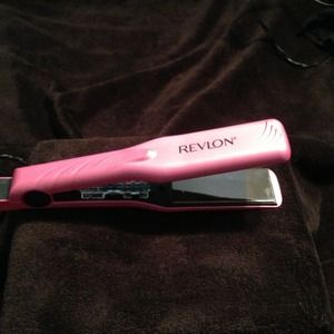 Revlon straightener