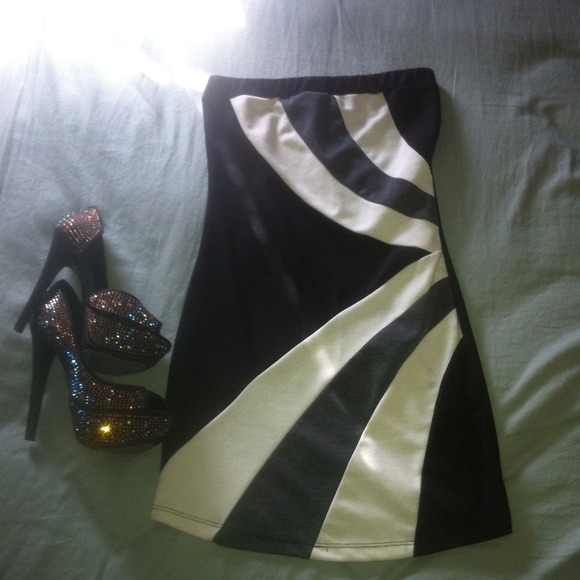 🚫Traded🚫with @guera07 Strapless dress