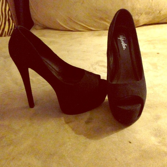 Black heels