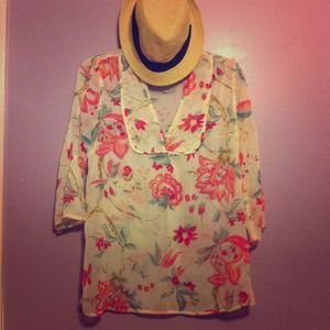 🔴SOLD🔴👙Beach cover up🌞🐠