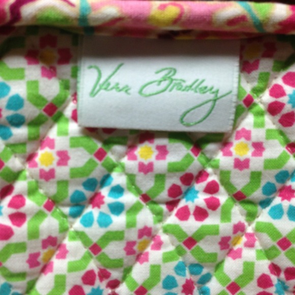 Vera Bradley bag. Never used, perfect condition! - Picture 3 of 3