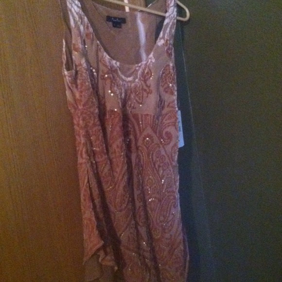 Long tank shirt very pretty