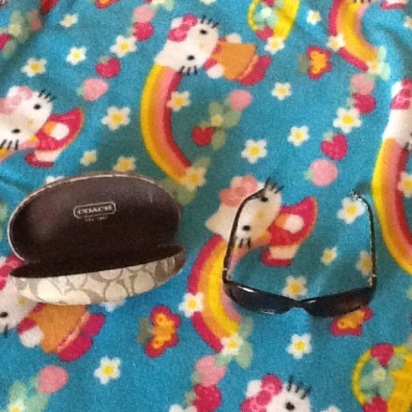 COACH GLASSES AUTHENTIC TRADED