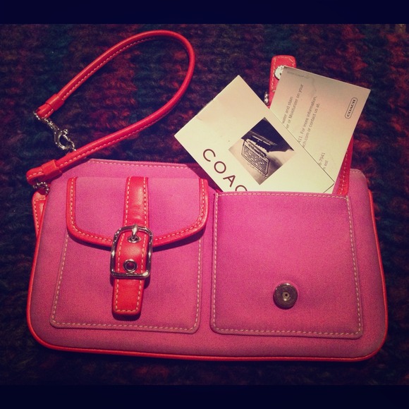 Authentic Coach Wristlet