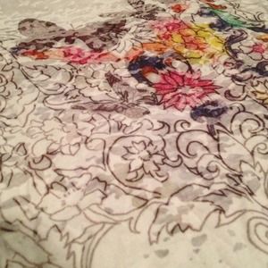 Beautifully patterned burn out tee