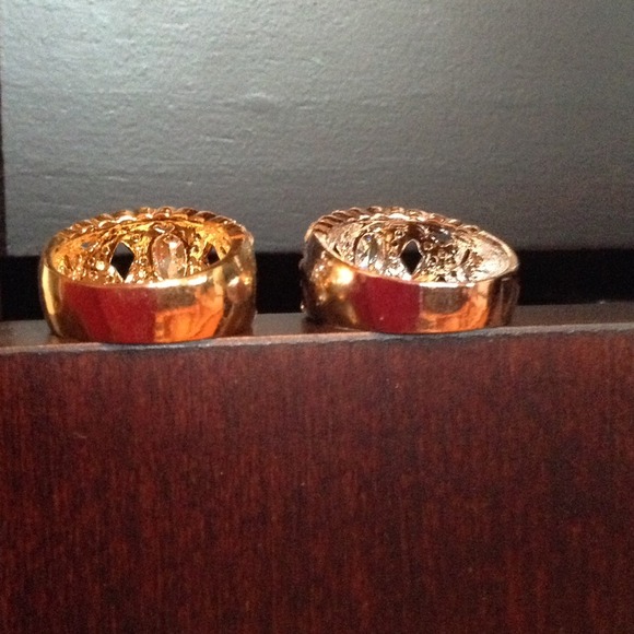 Faux XO Solitaire Cocktail Ring - Picture 3 of 3