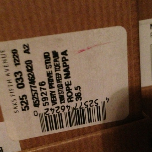 Authentic Louboutins beautiful 🎉Discounted! - Picture 3 of 4