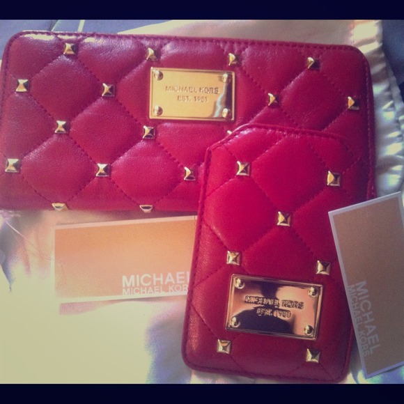 MichaelKors Quilted Studs Red Wallet & iPhone Case