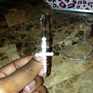 Earrings & bracelet bundle