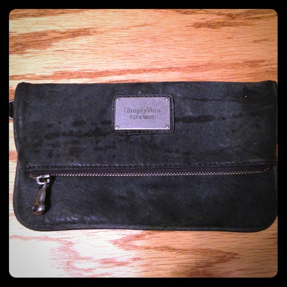 Simply Vera Vera wang wristlet